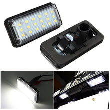 Load image into Gallery viewer, 2Pcs Car Number License Plate Light Error Free LED Assembly For Toyota Land Cruiser 120 Land Cruiser 200 Prado 200 for Lexus LX470 GX470