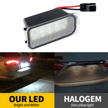 Load image into Gallery viewer, 2Pcs Car License Plate Light 12V LED Number Signal Light White Light for Ford KUGA S MAX MONDEO MK4 MK5 MK2 FIESTA 2008-2019 FOCUS