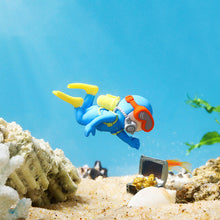 Load image into Gallery viewer, 1pc Aquarium Accessories Surfer Boy Floating Aquarium Ornaments Interesting Decor Fish Tank Landscaping Decoration Toy Pendant