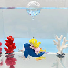 Load image into Gallery viewer, 1pc Aquarium Accessories Surfer Boy Floating Aquarium Ornaments Interesting Decor Fish Tank Landscaping Decoration Toy Pendant