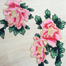 Load image into Gallery viewer, 1pair Embroidery Flower Patch Applique DIY Crafts Sticker for Dress Bag Clothes Accessories Badges Sew On Sewing Accessories