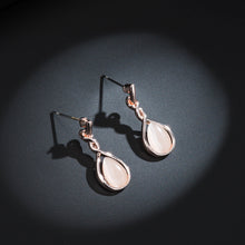 Load image into Gallery viewer, Cat's Eye Stone Droplet Shaped Pendant Necklace Earrings Set Versatile Minimalist Necklace Earrings Alloy Jewelry Set