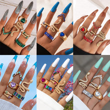 Load image into Gallery viewer, 5pcs/set Snake Shaped Rings Personalized Diamond Ring Set Unique Unadjustable Alloy Rings Jewelry Accessories