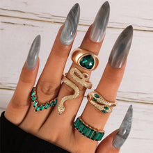 Load image into Gallery viewer, 5pcs/set Snake Shaped Rings Personalized Diamond Ring Set Unique Unadjustable Alloy Rings Jewelry Accessories