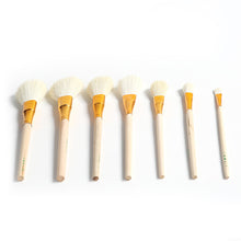 Load image into Gallery viewer, Multifunction Wool Hair Brush for Pottery Moisturizing Glazing Brush DIY Sculpture Dust Cleaning Soft Hair Brush