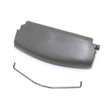 Load image into Gallery viewer, Auto Car Centre Console Accessories Car Armrest Lid Console Cover Latch Clip Catch for Audi A4 B6 B7 2002-2007