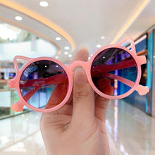 Load image into Gallery viewer, Cute Cat Shape Children Sunglasses Girls Boys Cute Cartoon Sunglasses Kids Outdoor Sun Protection Sunglasses Lovely Vintage Glasses