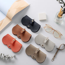 Load image into Gallery viewer, 1Pc Convenient Anti Pressure Glasses Bag PU Leather Spectacle Case Sunglasses Storage Hanging Bag Glasses Case Protective Cover