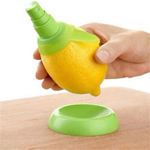 Load image into Gallery viewer, 1 Set Kitchen Gadgets Lemon Sprayer Fruit Juice Citrus Spray Orange Juice Squeeze Fruit Squeezer Kitchen Cooking Tools
