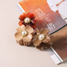 Load image into Gallery viewer, Elegant Retro Flowers Pearl Hair Clip Clamp Fashion Ponytail Crab Claw Woman Girl Hair Accessories