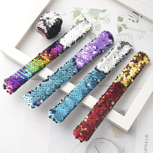 Load image into Gallery viewer, Shiny Glitter Slap Bracelet Two Color Change Wrist Strap Kid Friendship Couples Bracelets New Year Party Decoration