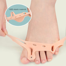 Load image into Gallery viewer, Magnetic Toe Splitter Thumb Valgus Corrector Foot Shock Absorption Breathable Forefoot Cushion Soft Anti-wear Orthosis Foot Care