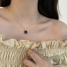 Load image into Gallery viewer, Black Geometric Square Pendant Necklace Niche Creative Alloy Necklace Clavicle Chain Jewelry for Women