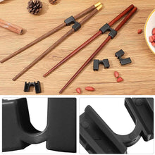 Load image into Gallery viewer, 5PCS Reusable Chopstick Helpers Training Chinese Chopsticks Trainer Holder for Beginner Trainers or Learner