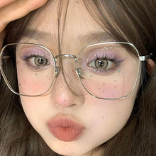 Load image into Gallery viewer, Ultra-fine Waterproof Non-smudged Bear Eyeliner Color Liquid Eyeliner Pen Long Lasting Oil Proof Silkworm Eyeliner