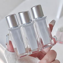 Load image into Gallery viewer, Moisturizing Water-light Lip Gloss Long-lasting Non-sticky Non-fading Lip Glaze Lip Makeup Cosmetics Women Lip Gloss