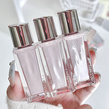 Load image into Gallery viewer, Moisturizing Water-light Lip Gloss Long-lasting Non-sticky Non-fading Lip Glaze Lip Makeup Cosmetics Women Lip Gloss