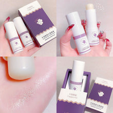 Load image into Gallery viewer, Hydrating and Moisturizing Lip Balm Winter Moisturizing Exfoliating Diluting Lip Lines Lip Balm Women Skin Care Products
