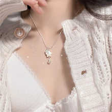 Load image into Gallery viewer, Silver Five Pointed Star Shell Pearl Pendant Necklace Niche Versatile Alloy Collar Chain Necklace Women Jewelry