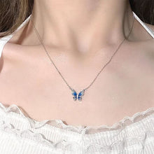 Load image into Gallery viewer, Gradient Blue Butterfly Pendant Necklace Versatile Simple Alloy Clavicular Chain Necklace Women Jewelry