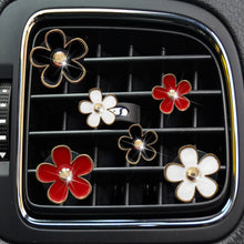 Load image into Gallery viewer, 6Pcs/Set Car Outlet Vent Perfume Clips Freshener Air Conditioning Aromatherapy Small Daisy Interior Decoration Supplies