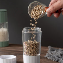 Load image into Gallery viewer, 1Pc Household Pepper Grinder Rotary Manual Sea Salt Pepper Seasoning Bottle Grinder Glass Seasoning Bottle