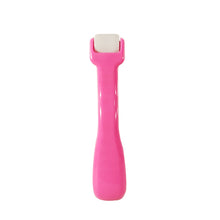 Load image into Gallery viewer, 1pc Sewing Roll Quilting Seam Roller Sewing Cloth Quickly Presser Roller Tool Fabric Presser Wheel Easy Grip Handle Sewing Tools Accessories