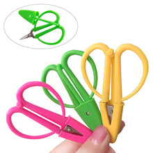 Load image into Gallery viewer, Home Embroidery Needlework Mini Scissors with Cover Sewing Scissors Tailor Scissors Paper Card Cutting Scissors Travel Scissors Sewing Accessories Tools