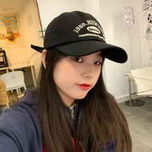 Load image into Gallery viewer, Retro Letter Embroidered Baseball Cap Autumn Winter Fashionable Versatile Cap Casual Adjustable Outdoor Cap