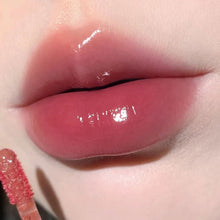 Load image into Gallery viewer, Water-light Mirror Lip Glaze Moisturizing Long-lasting Lipstick Lip Gloss Lips Makeup Cosmetic Moisturizing Mirror Lip Gloss