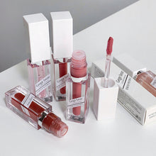Load image into Gallery viewer, Lip Oil Transparent Lip Gloss Moisturizing Lip Balm Primer Colorless Lip Gloss Lipstick Base Fragrance Non-sticky Lip Gloss