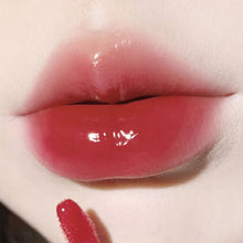 Load image into Gallery viewer, Mini Crystal Jelly Lip Gloss Liquid Lipstick Long Lasting Candy Colors Moisturizing Lip Glaze Sweet Red Dyeing Lip Tint