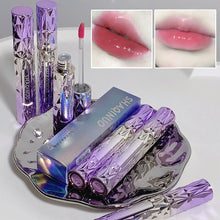 Load image into Gallery viewer, Glazed Realm Lip Glaze Water Glaze Mirror Face Not Easy To Stain Cup Water Lip Glaze Women Mouth Red Lip Honey Makeup