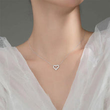 Load image into Gallery viewer, Simple Shiny Hollow Heart-shaped Pendant Necklace Women Temperamental Versatile Alloy Collar Chain Necklace Jewelry
