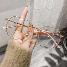 Load image into Gallery viewer, Retro Versatile Irregular Small Frame Glasses Anti Blue Light Metal Frame Transparent Glasses for Women