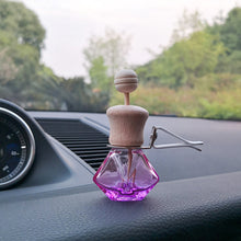 Load image into Gallery viewer, 8ML Car Air Outlet Empty Glass Perfume Diffuser Bottle Hanging Perfume Pendant Fragrance Air Freshener Decor Accessorie