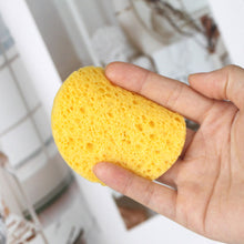 Load image into Gallery viewer, 5pcs Circular Compressed Wood Pulp Cotton Face Cleansing Puff Biodegradable Cleansing Puff Cleansing Makeup Removal Sponge Puff