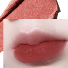 Load image into Gallery viewer, Air Soft Mist Lip Glaze Matte Velvet Whitening Lip Red Natural Non Sticky and Not Easy To Stain Cup Lip Mud Women Cosmetics