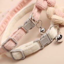 Load image into Gallery viewer, Pet Flower Collar Cute knitting Flower Bell Collar Adjustable Cat Necklace Traction Safety Buckle Puppy Necklace