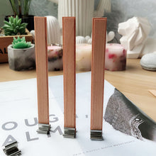 Load image into Gallery viewer, Wooden Candles Wick for DIY Craft Paraffin Candle Jar Making Kit Beeswax Burning Smokeless Wick Candle Core with Clip Base Soy Parffin Wax Making Supplies