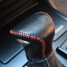 Load image into Gallery viewer, Car PU Leather Carbon Fiber Gear Shift Knob Cover Handball Trim For Lexus ES200 300h UX260 2018-2022 Accessories