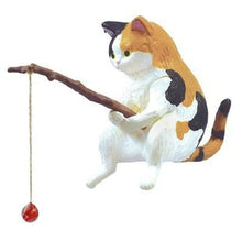 Load image into Gallery viewer, Cute Car Interior Decoration Fishing Cat Resin Auto Rearview Mirror Pendant Air Outlet Navigation Screen Car Accessories Ornament