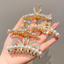 Load image into Gallery viewer, Fashion Gold Large Rhinestone Alloy Hair Clips for Girls Pearl Hair Accessories Geometric Metal Hair Claw Cross Hairclip Headband Hairpin Hair Crab Women