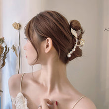 Load image into Gallery viewer, Fashion Gold Large Rhinestone Alloy Hair Clips for Girls Pearl Hair Accessories Geometric Metal Hair Claw Cross Hairclip Headband Hairpin Hair Crab Women