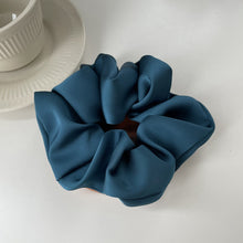 Load image into Gallery viewer, New Korean Simple Pure Color Hair Band Elastic Band Real Silk Headwear Women's Sweet Ponytail Elastic Band Hair Accessories