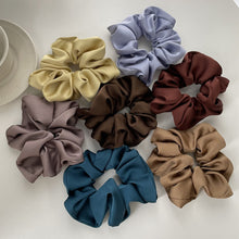 Load image into Gallery viewer, New Korean Simple Pure Color Hair Band Elastic Band Real Silk Headwear Women's Sweet Ponytail Elastic Band Hair Accessories