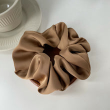 Load image into Gallery viewer, New Korean Simple Pure Color Hair Band Elastic Band Real Silk Headwear Women's Sweet Ponytail Elastic Band Hair Accessories