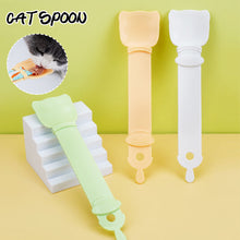 Load image into Gallery viewer, Cat Strip Feeding Spoon For Wet Semi-liquid Foods Cat Strip Squeeze Spoons Pet Snack Feeding Supplies