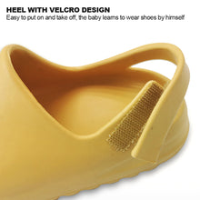 Load image into Gallery viewer, New Fashion Sandals For Babies Children Bathroom Slippers Summer Solid Color Anti Slip Soft Sole Kid Slippers Boys and Girls Cute Home Shoes