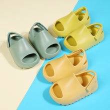 Load image into Gallery viewer, New Fashion Sandals For Babies Children Bathroom Slippers Summer Solid Color Anti Slip Soft Sole Kid Slippers Boys and Girls Cute Home Shoes